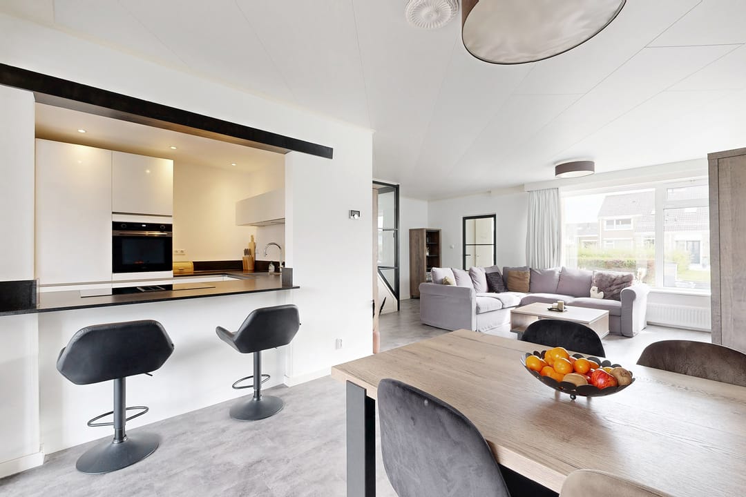 Foto 22 van Van Vlaanderenstraat 41