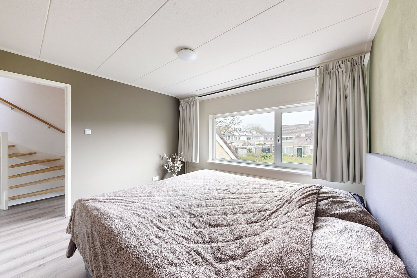 Foto 40 van Van Vlaanderenstraat 41