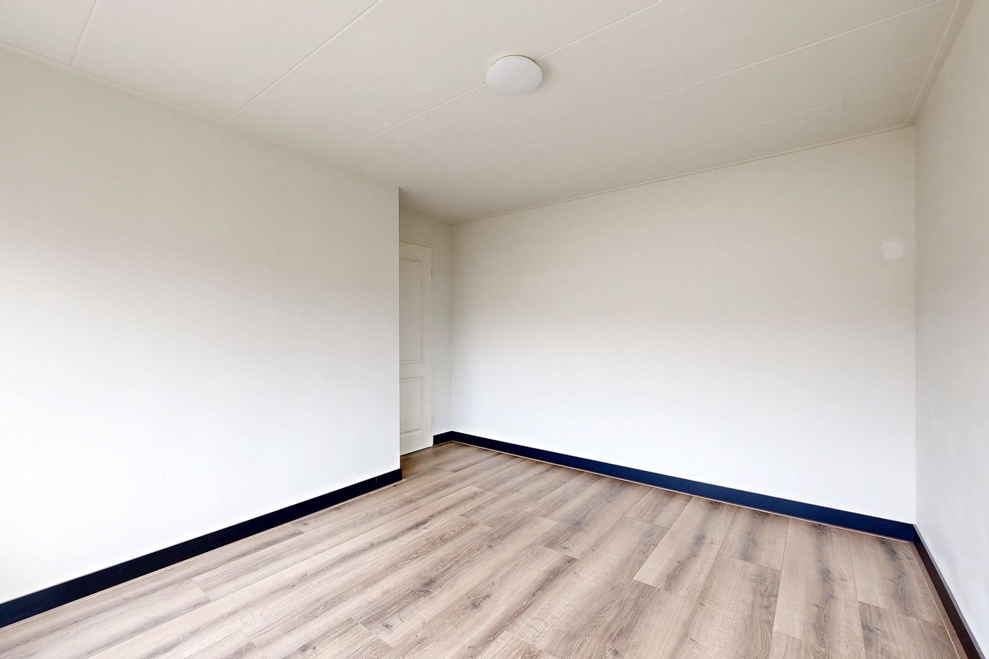 Foto 44 van Van Vlaanderenstraat 41