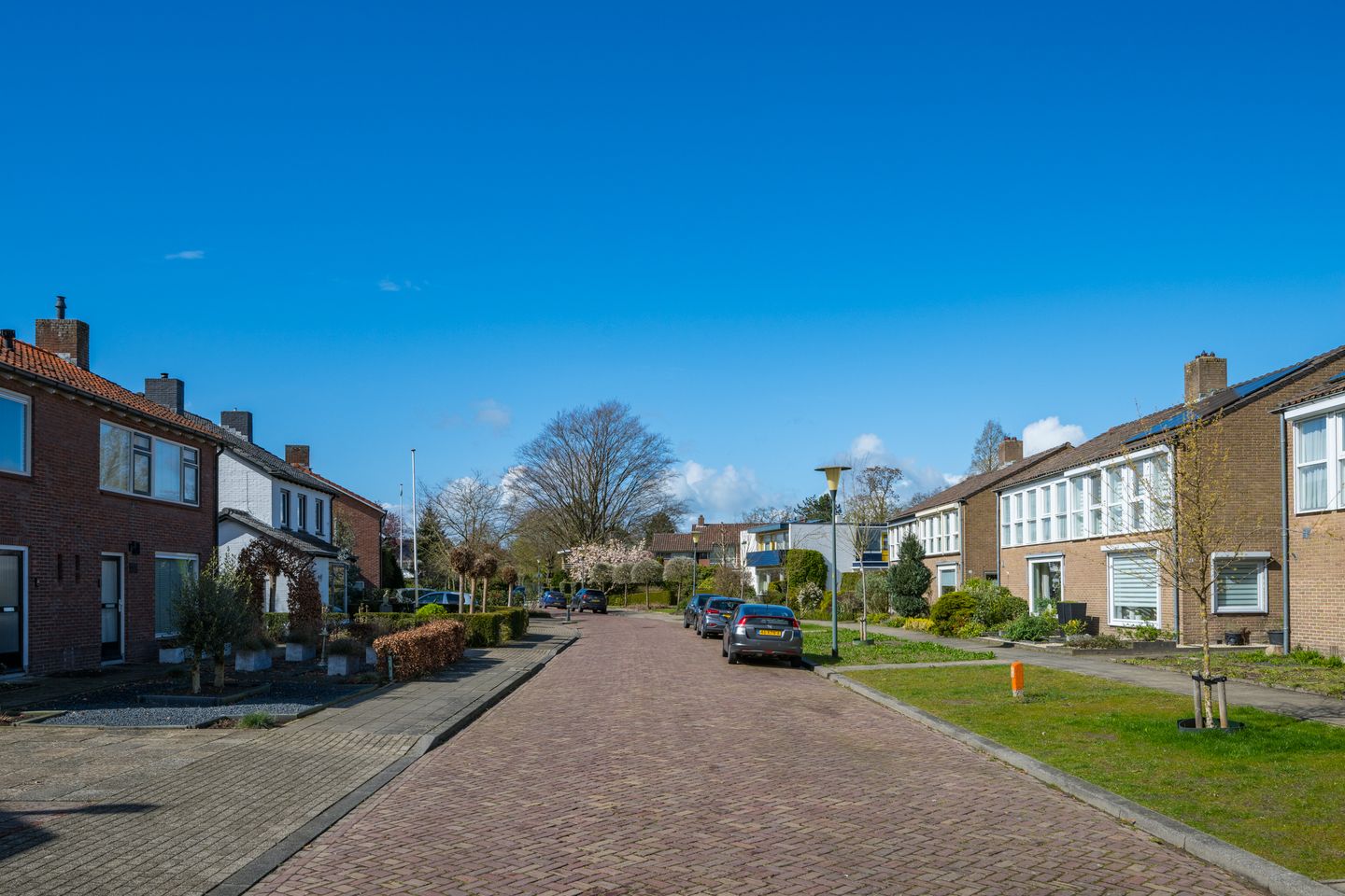 Photo 4 of Surinamestraat 4