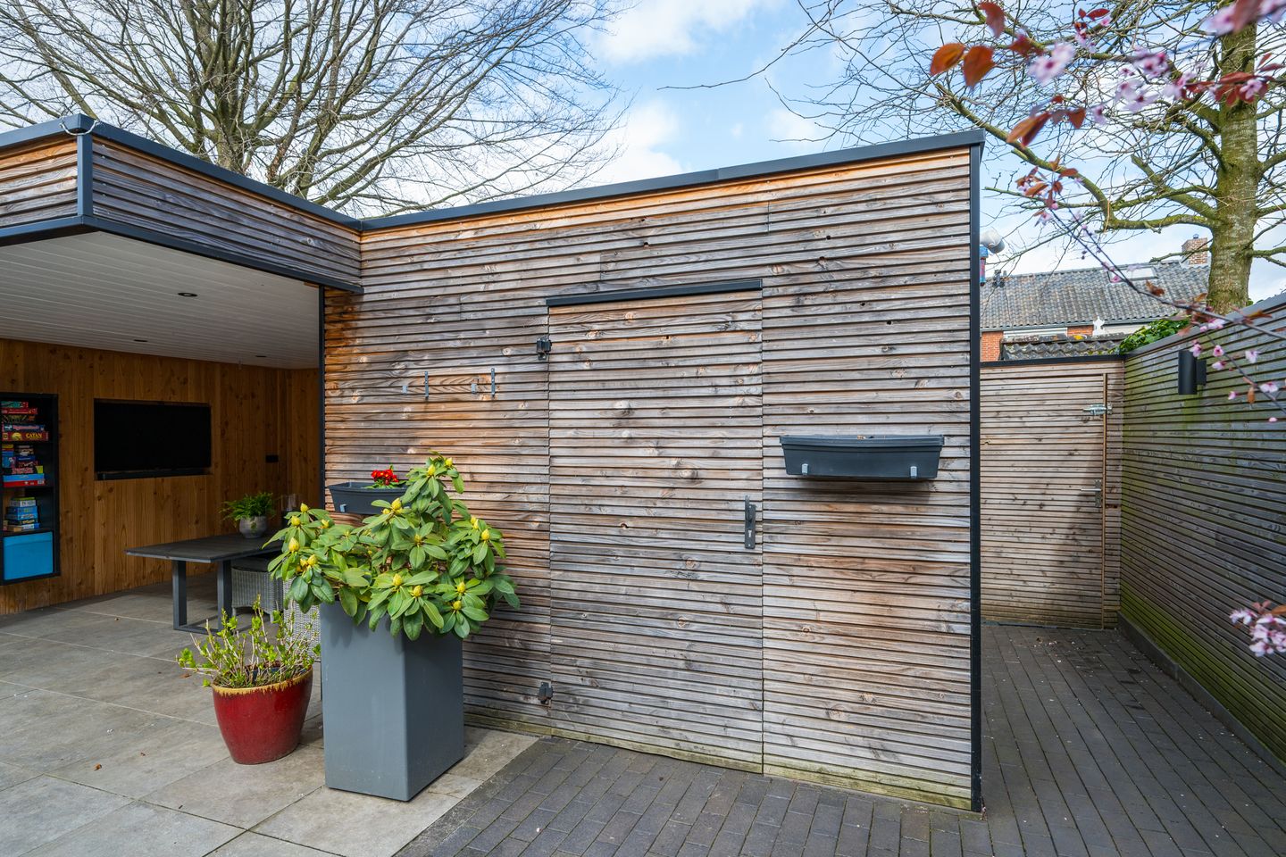 Photo 49 of Surinamestraat 4