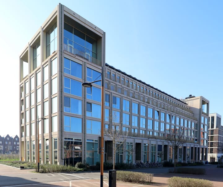 Photo 2 of Madridstraat 96-D