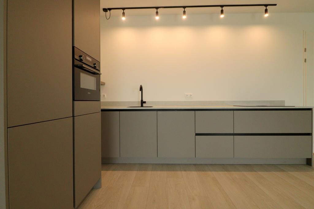 Foto 7 van Madridstraat 96-D