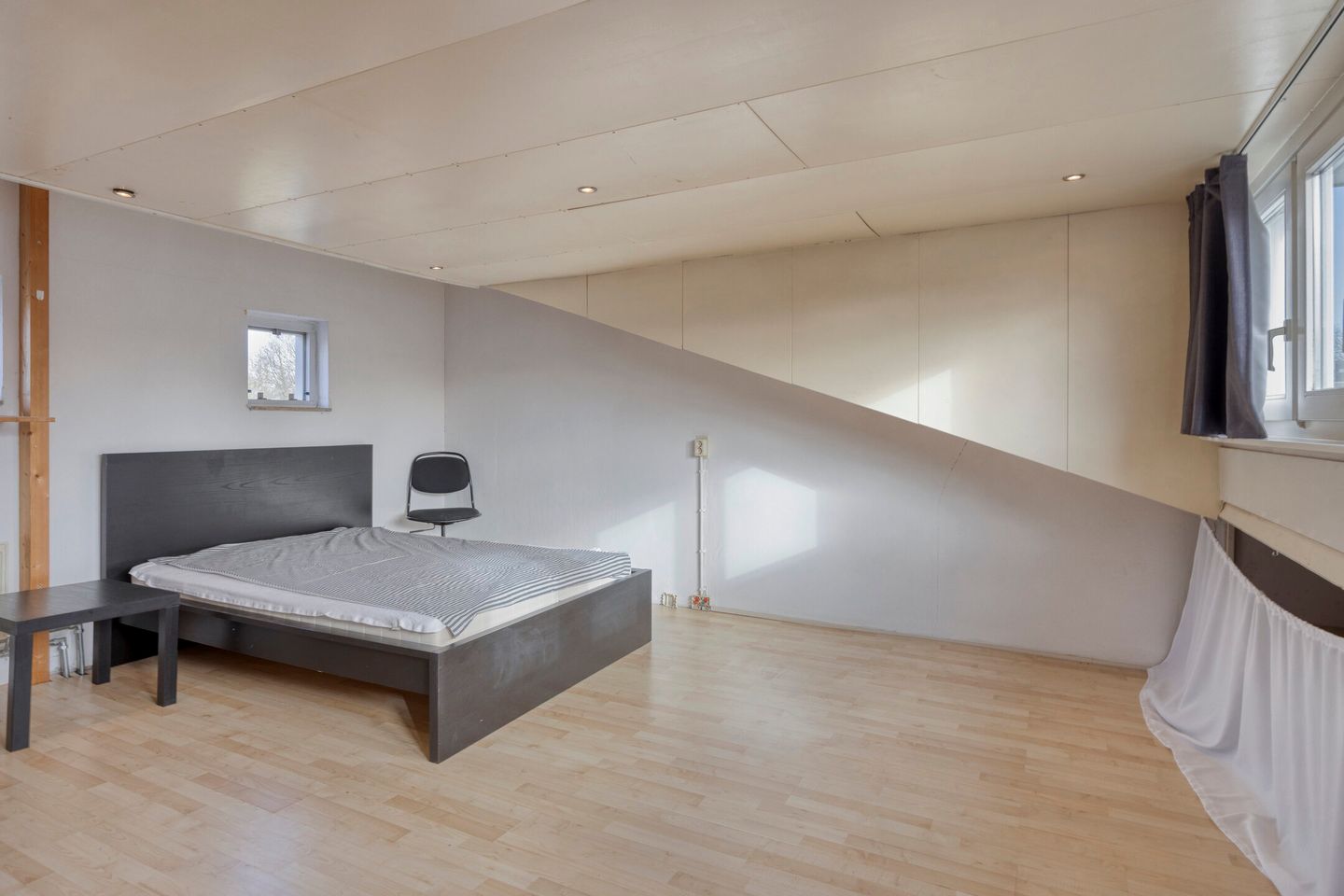 Spacious family home in quiet child-friendly location in Maastricht — 27