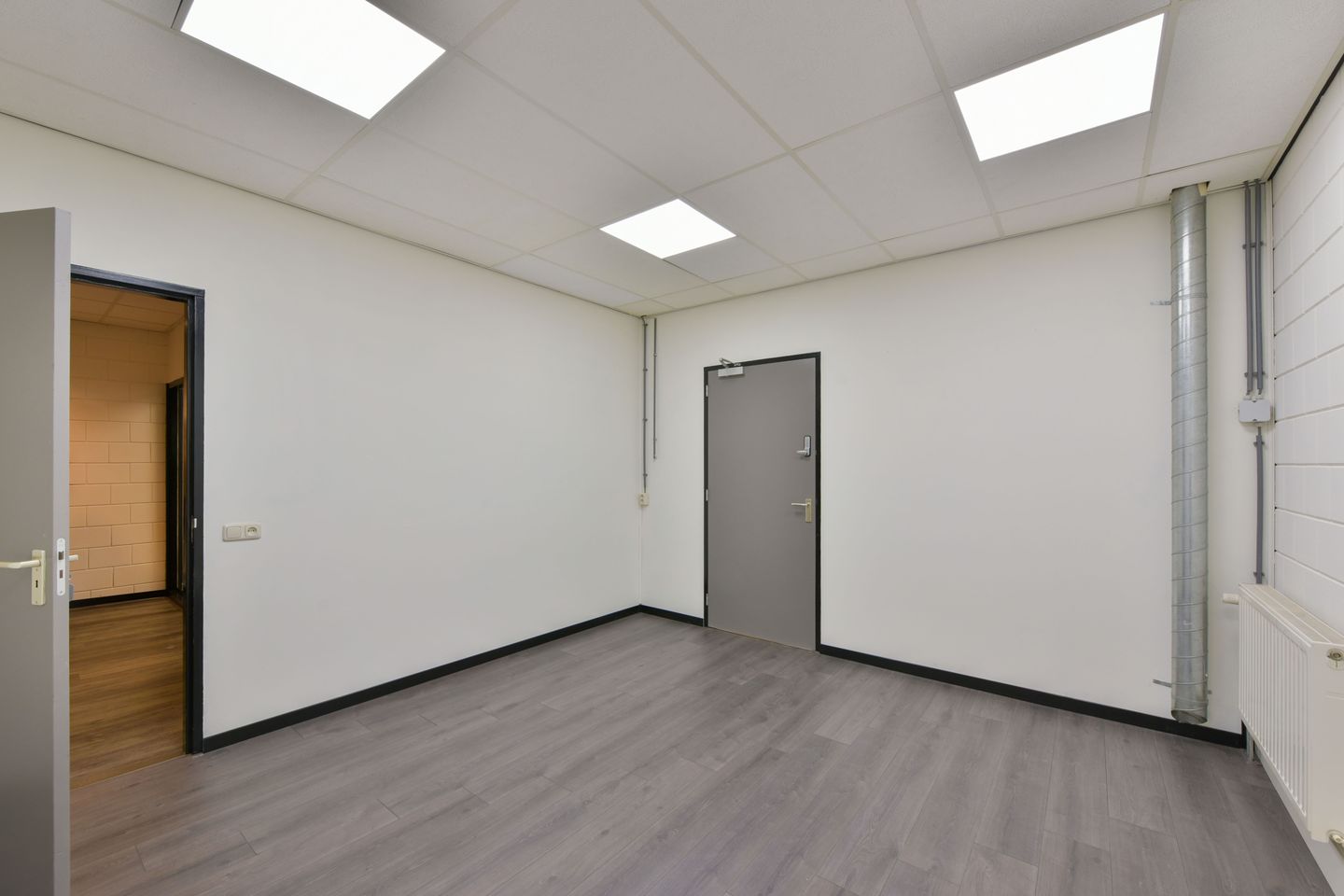 Bekijk foto 4 van Rendementsweg 4-B