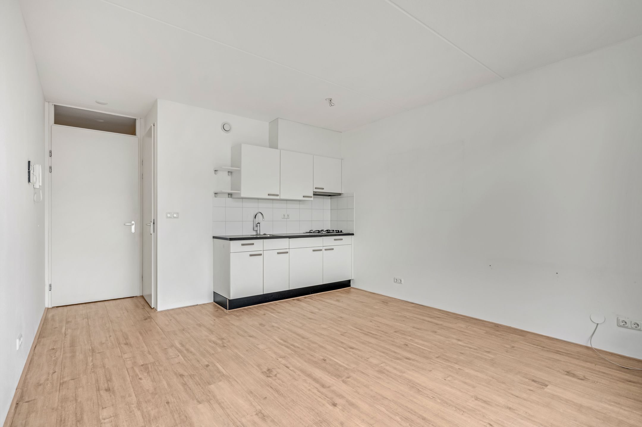 Photo 6 of Bunschoterplein 14