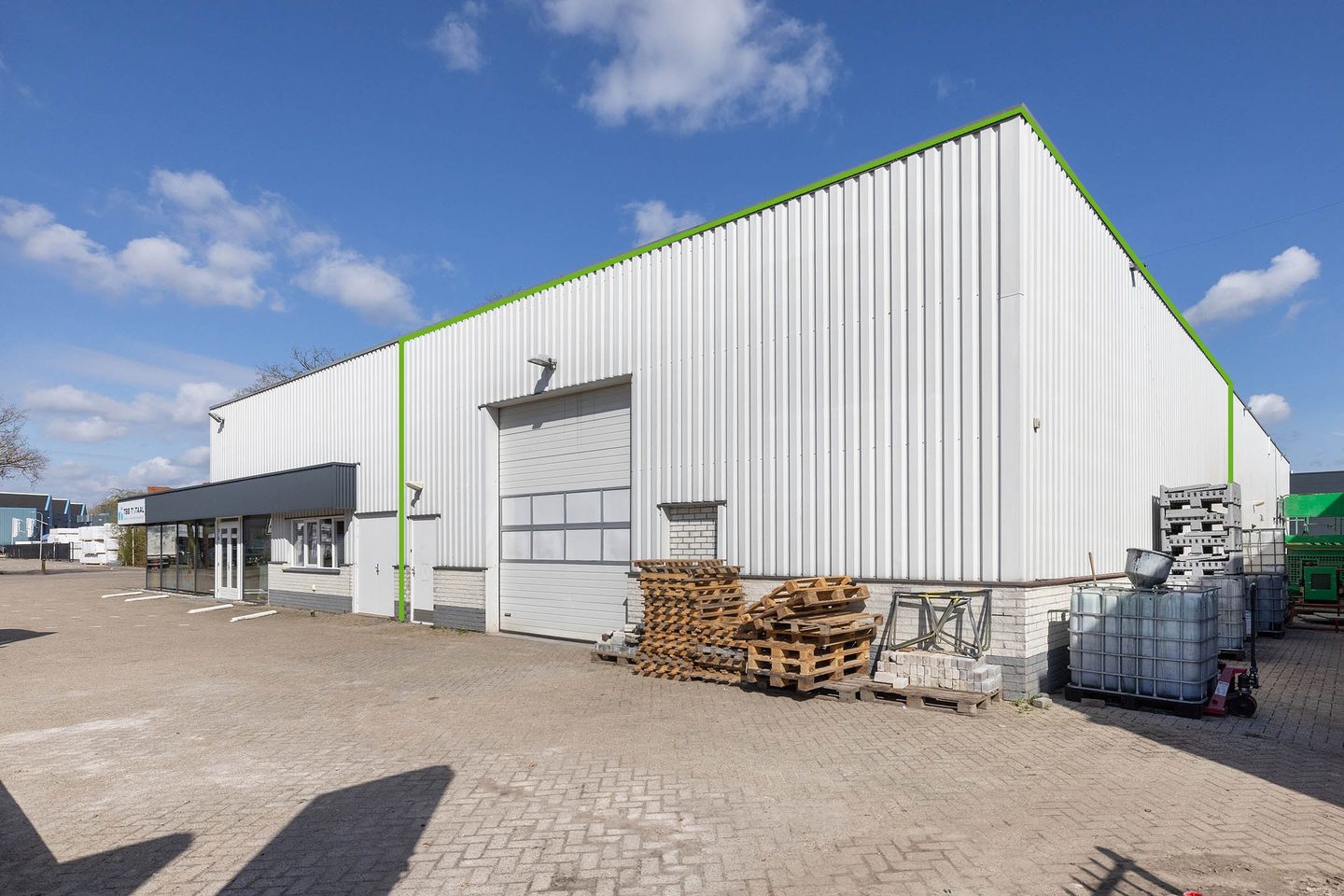 Bekijk foto 1 van L. von Bönninghausenstraat 22-28 - unit III