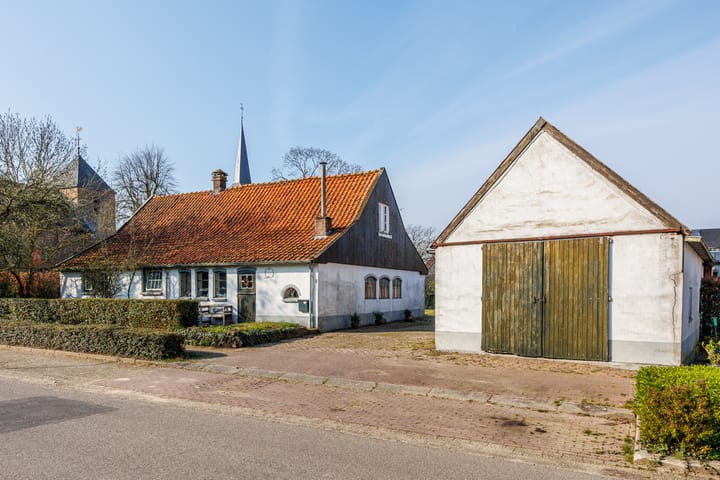 Photo 2 of Spitsestraat 1