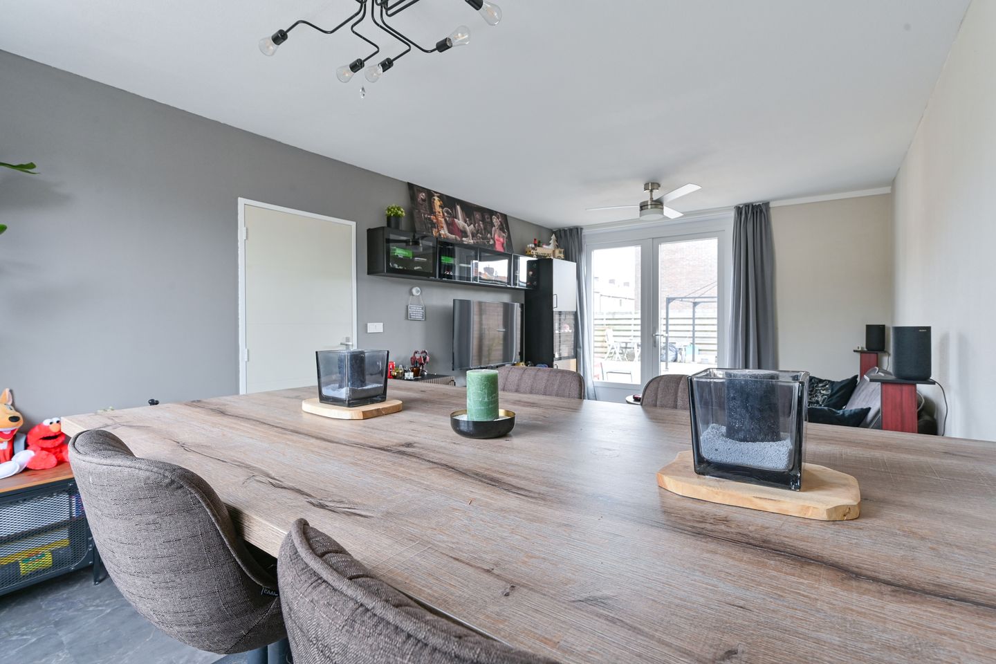 Foto 10 van Pesserstraat 50