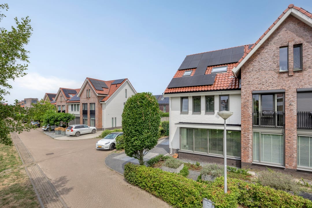 Foto 37 van Emeraldpad 50