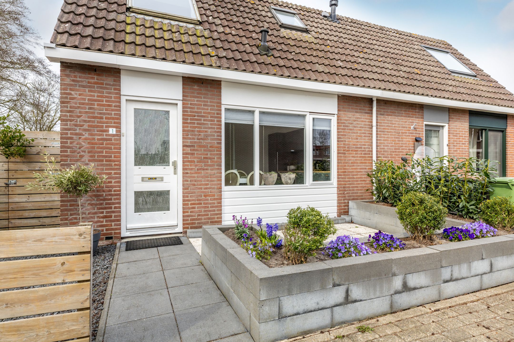 Photo 6 of Kweldergras 1