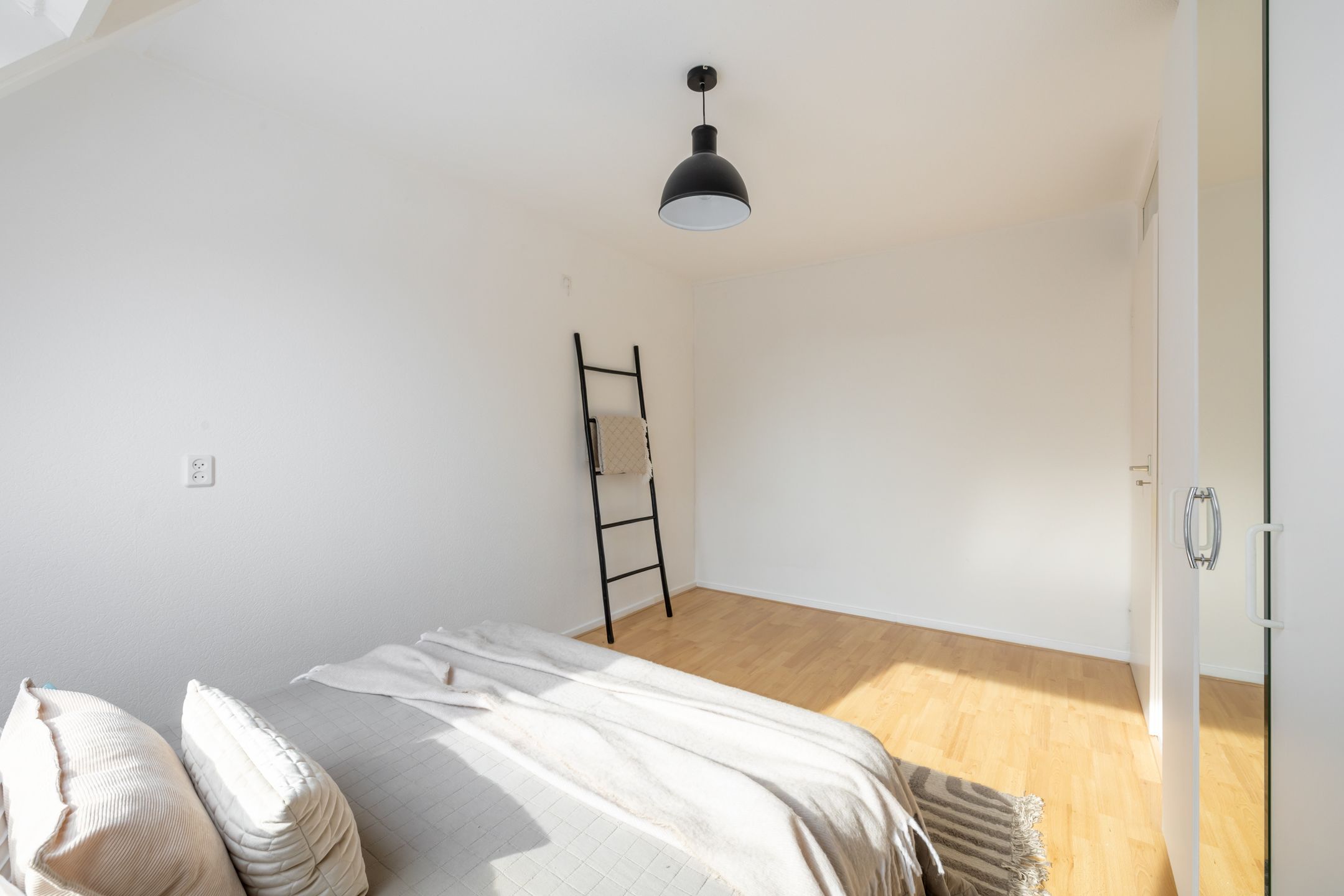 Photo 21 of Kweldergras 1