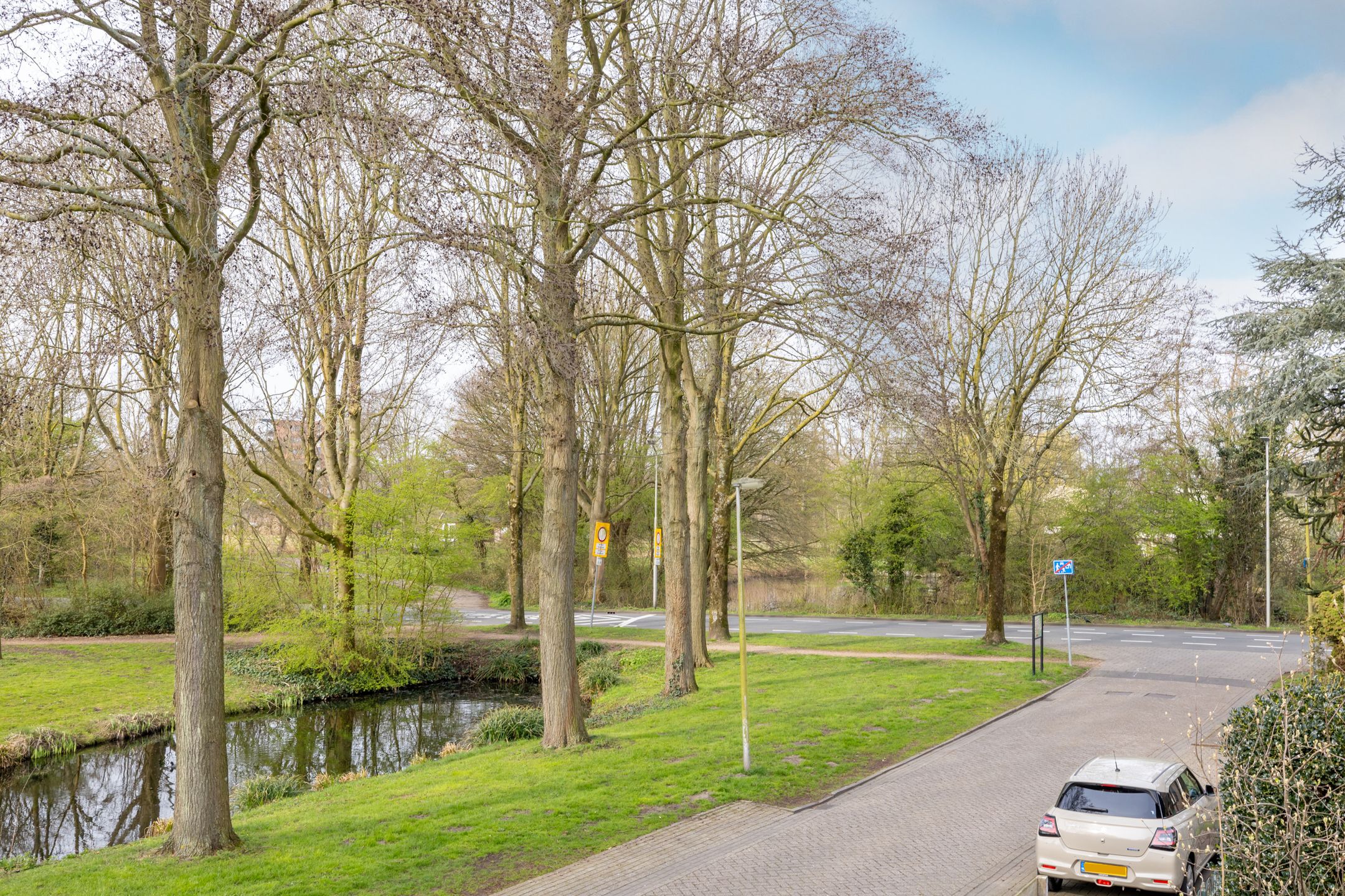 Photo 24 of Kweldergras 1