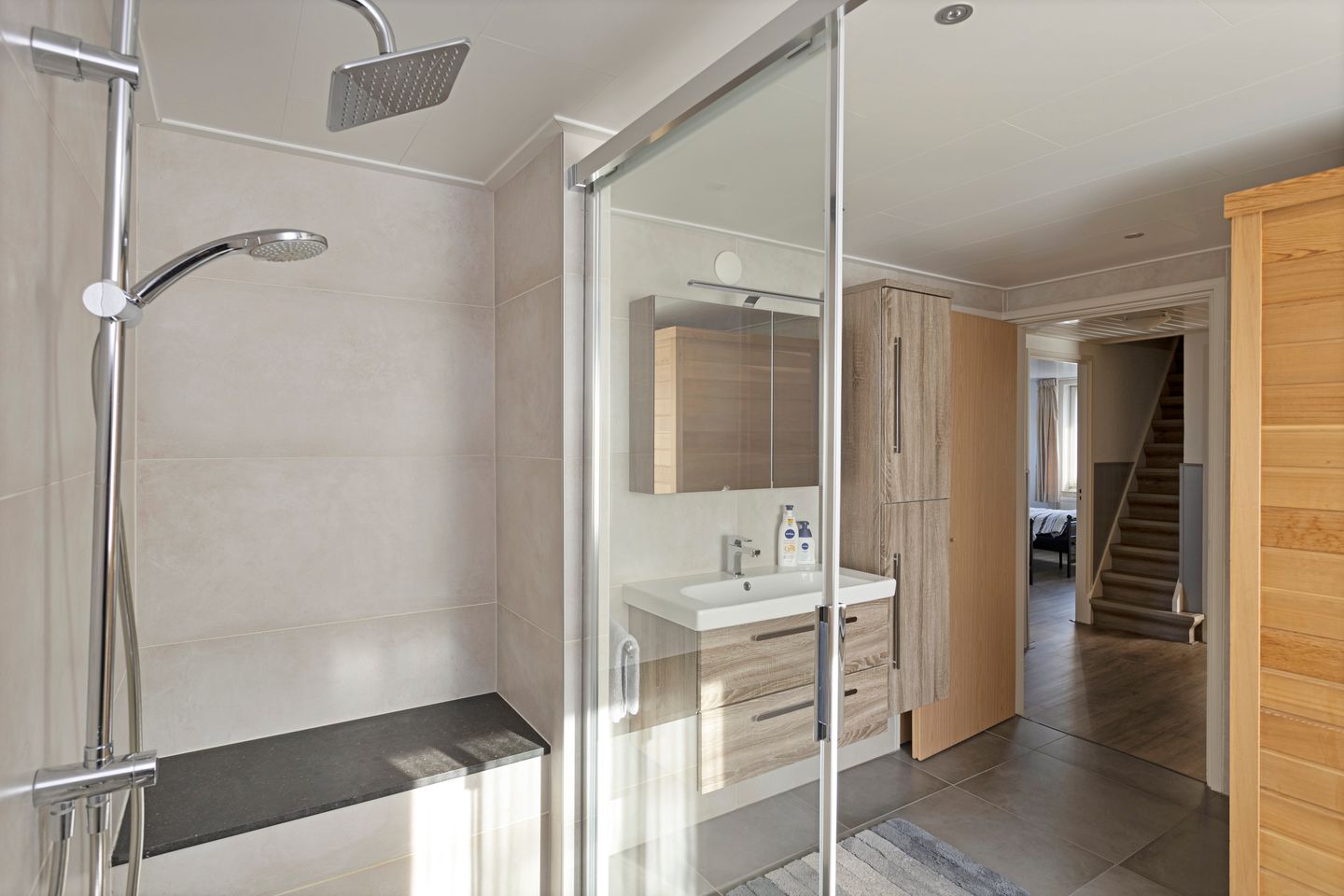 Photo 20 of Karstraat 70