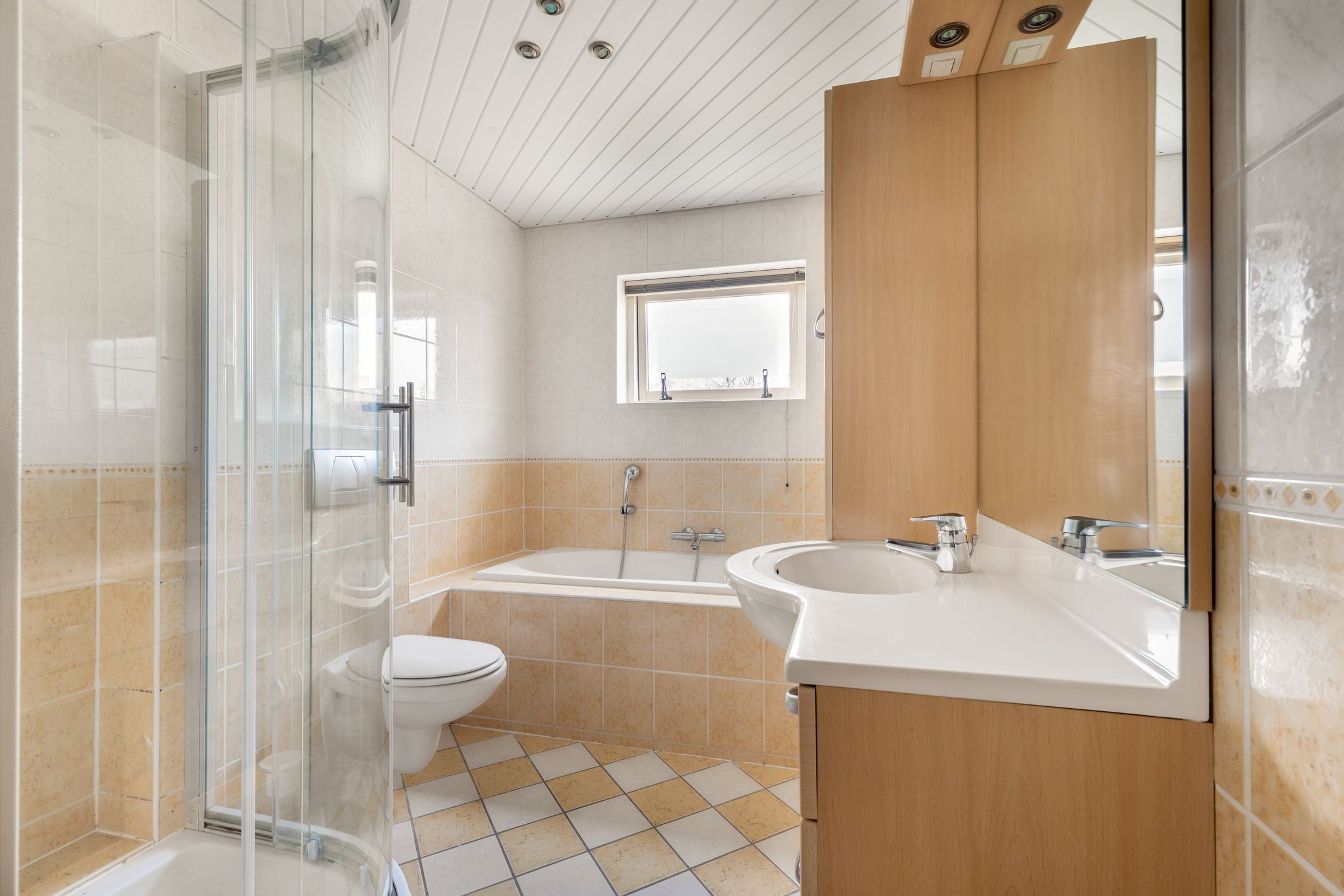 Foto 39 van Martin Luther Kinglaan 121