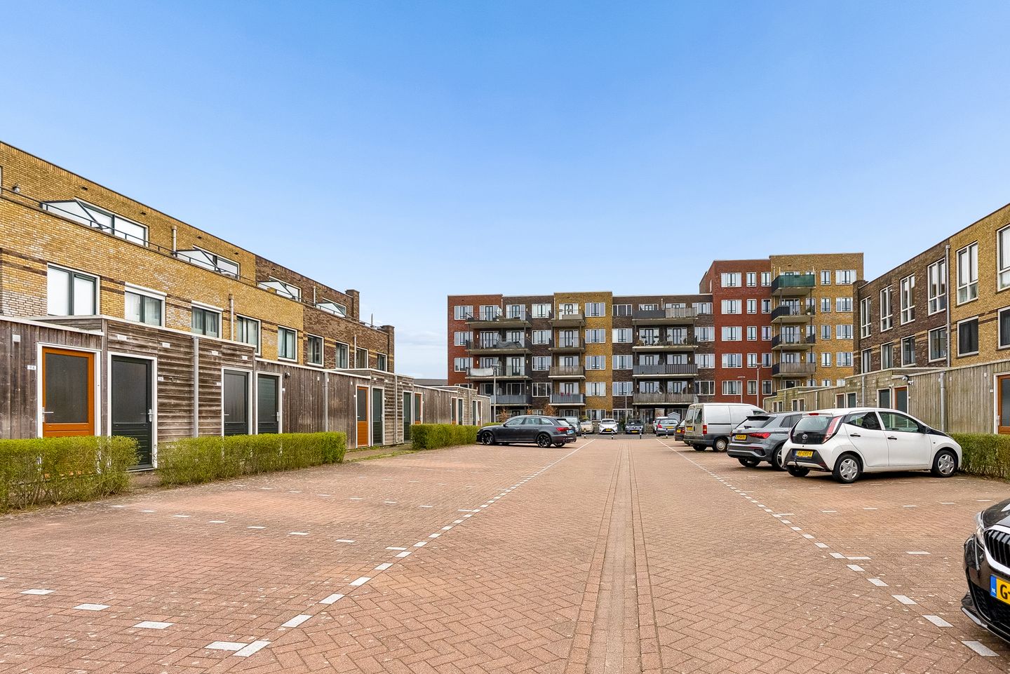 Photo 34 of Anubisstraat 90