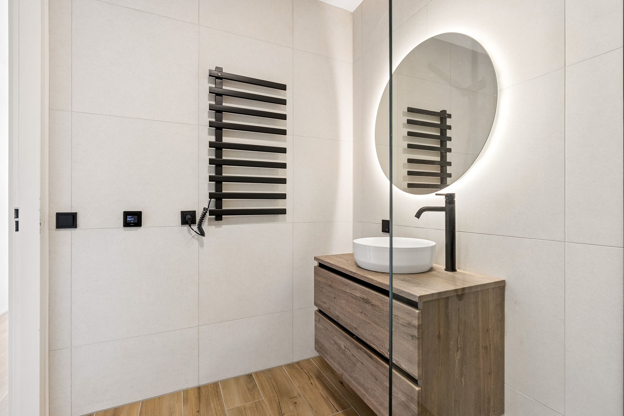 Photo 24 of Anubisstraat 90