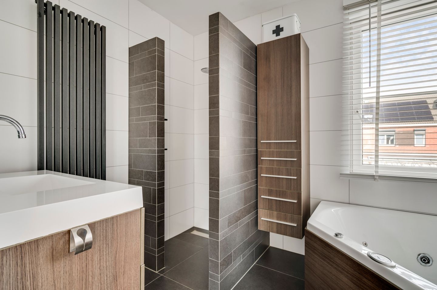 Foto 20 van Montgomerystraat 11