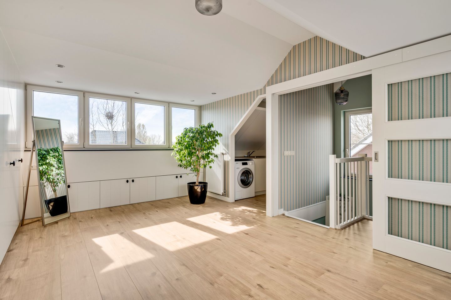 Foto 25 van Montgomerystraat 11