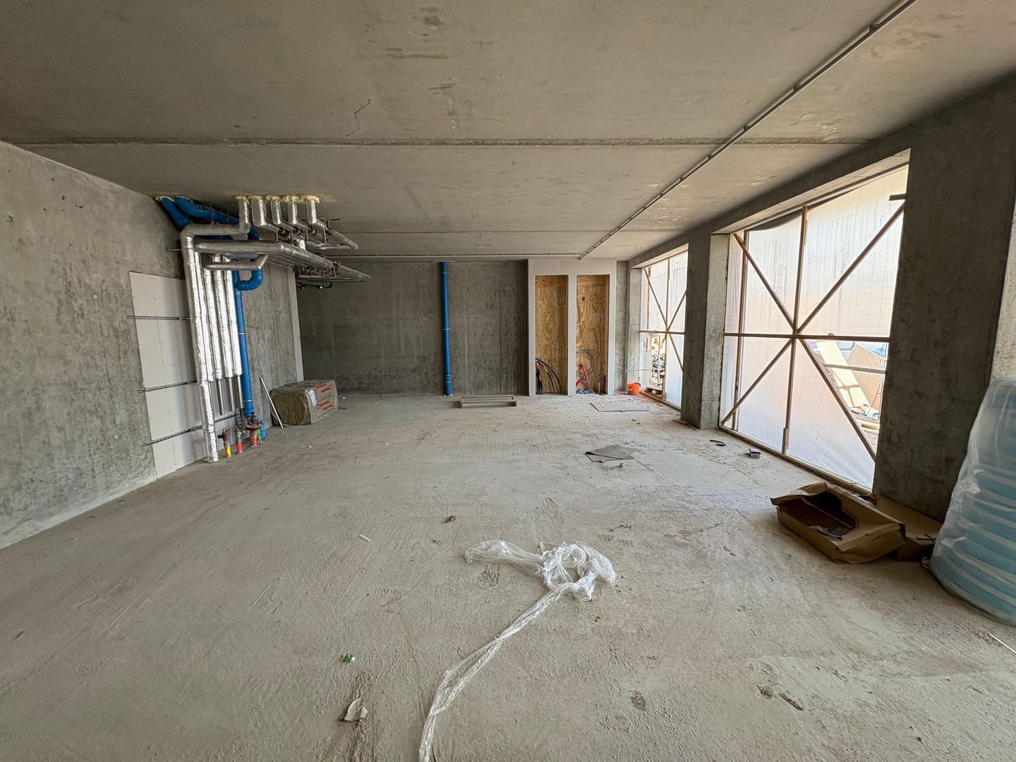 View photo 2 of Stationsklok 6