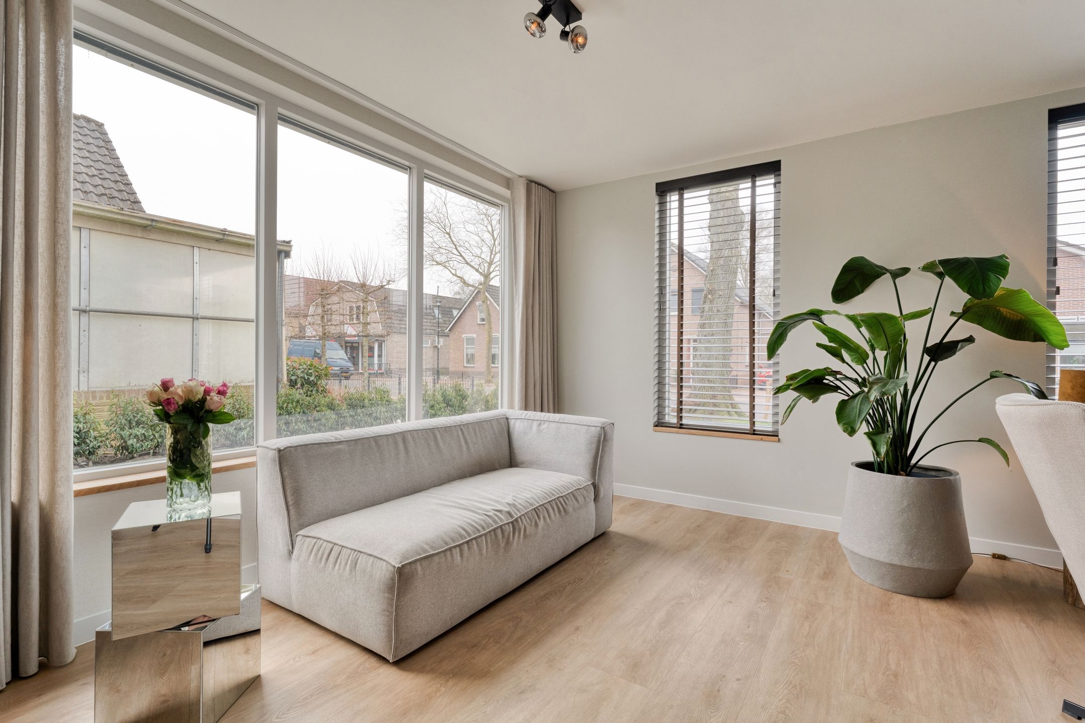 Photo 9 of Herenstraat 33