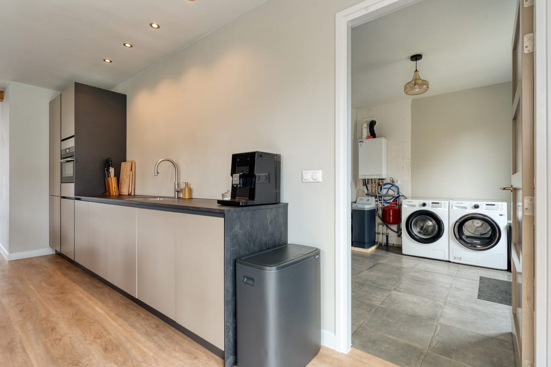 Move-in Ready Detached Family Home in Central Slagharen — 13