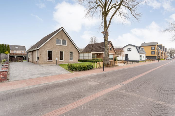 Photo 3 of Herenstraat 33
