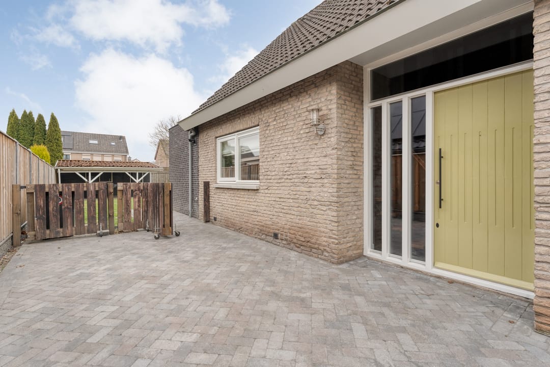 Move-in Ready Detached Family Home in Central Slagharen — 52