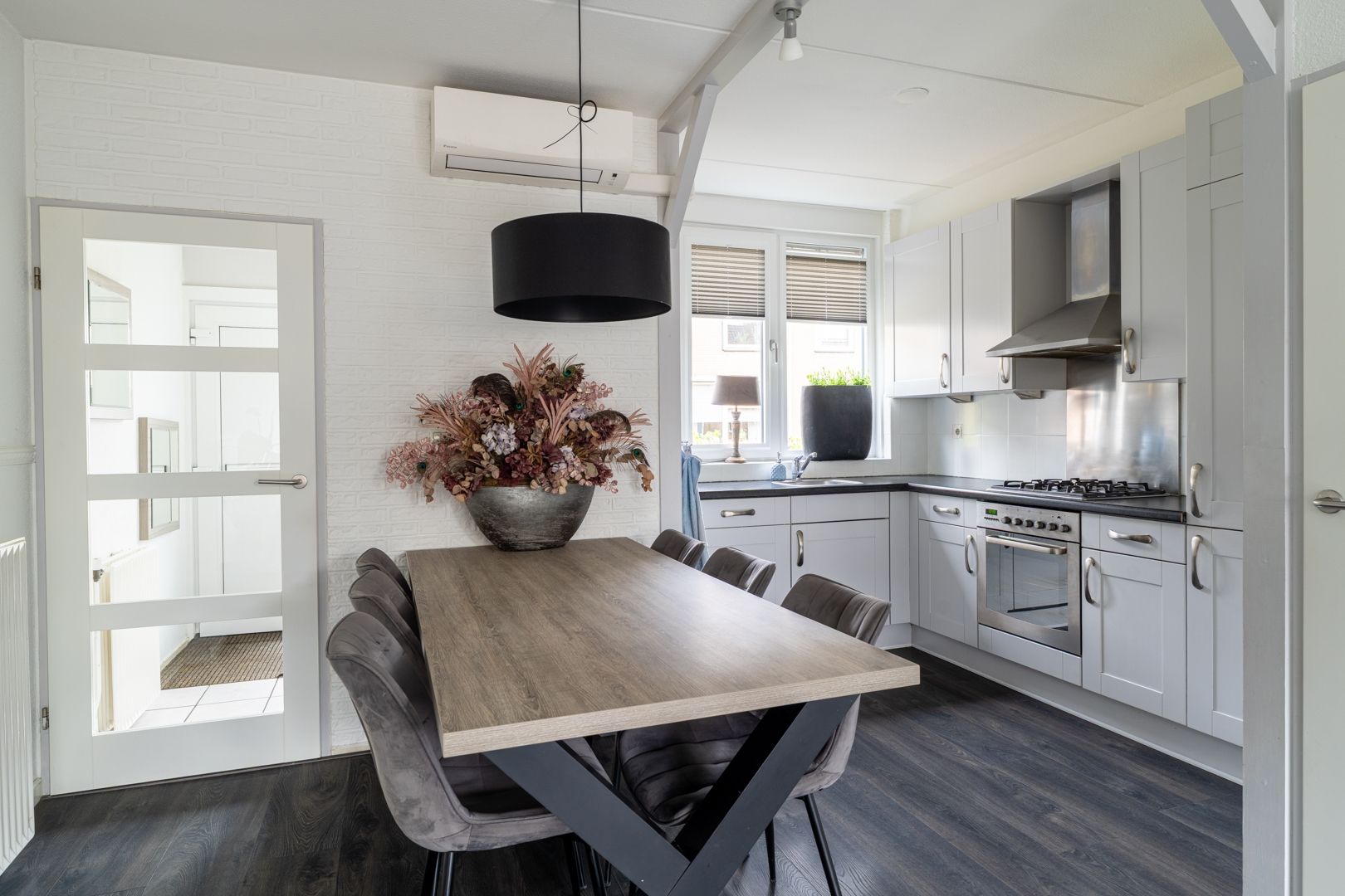 Foto 6 van Zilverschoon 34