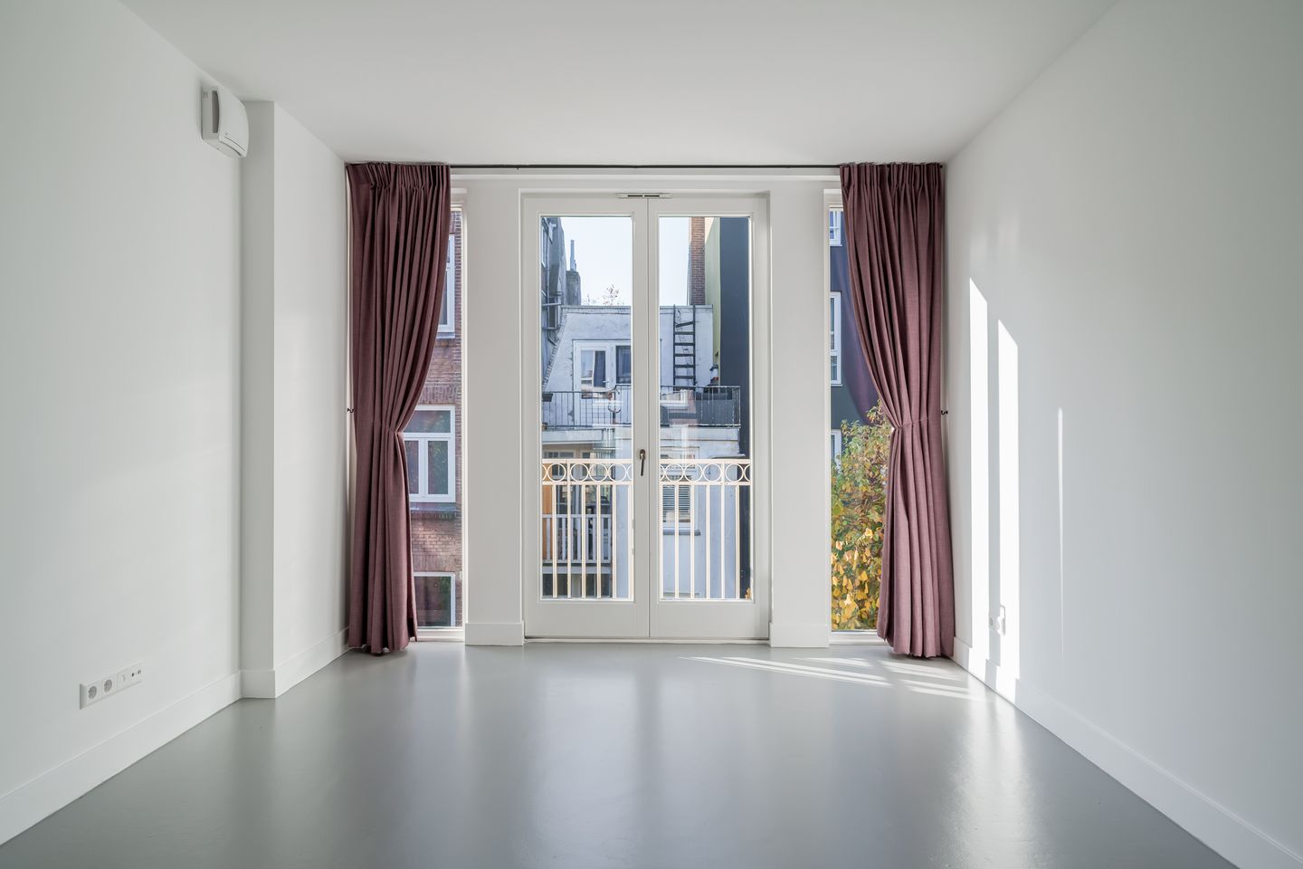 Foto 5 van Lange Leidsedwarsstraat 174-C