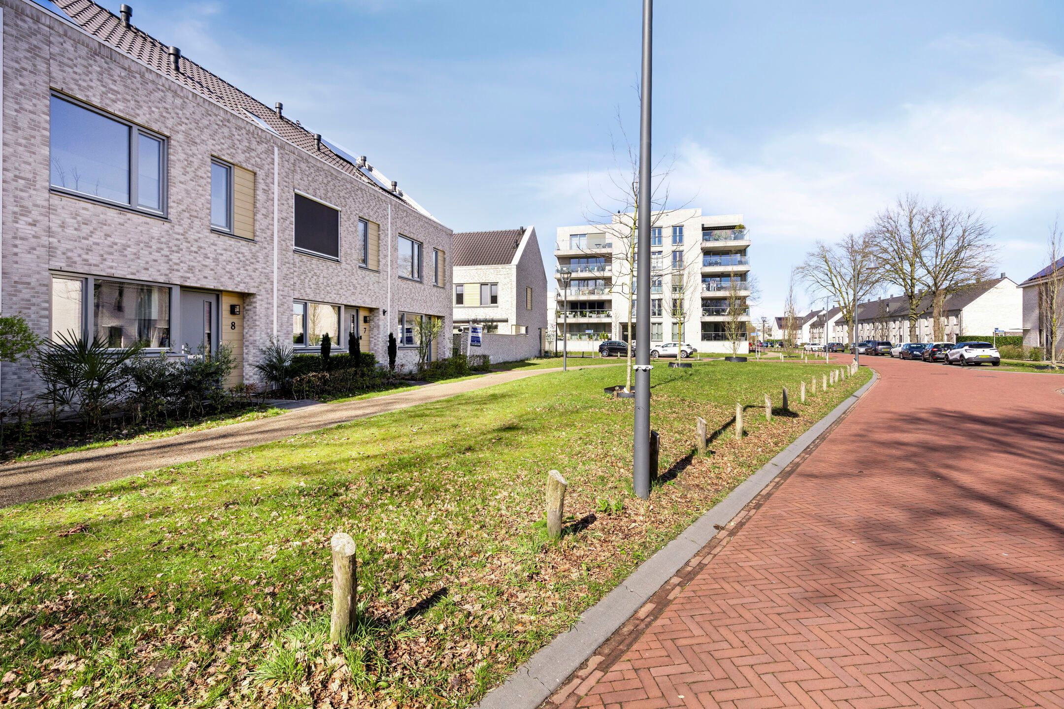 Modern Energy-Efficient Terraced Home in Nuenen-Noord — 30