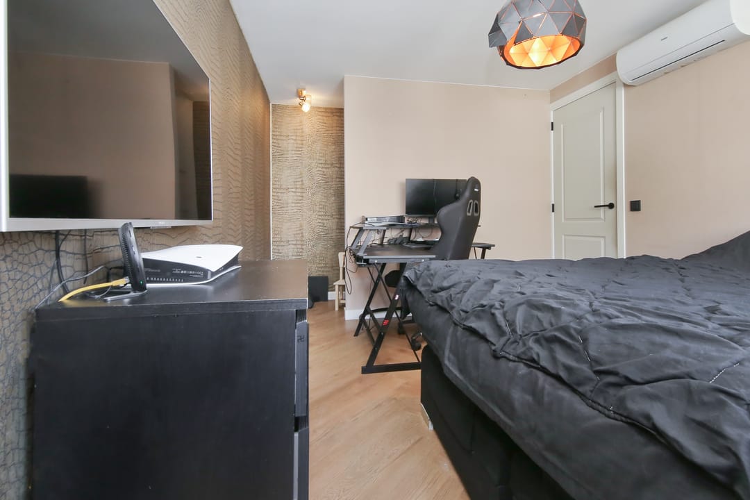 Foto 26 van Emostraat 17