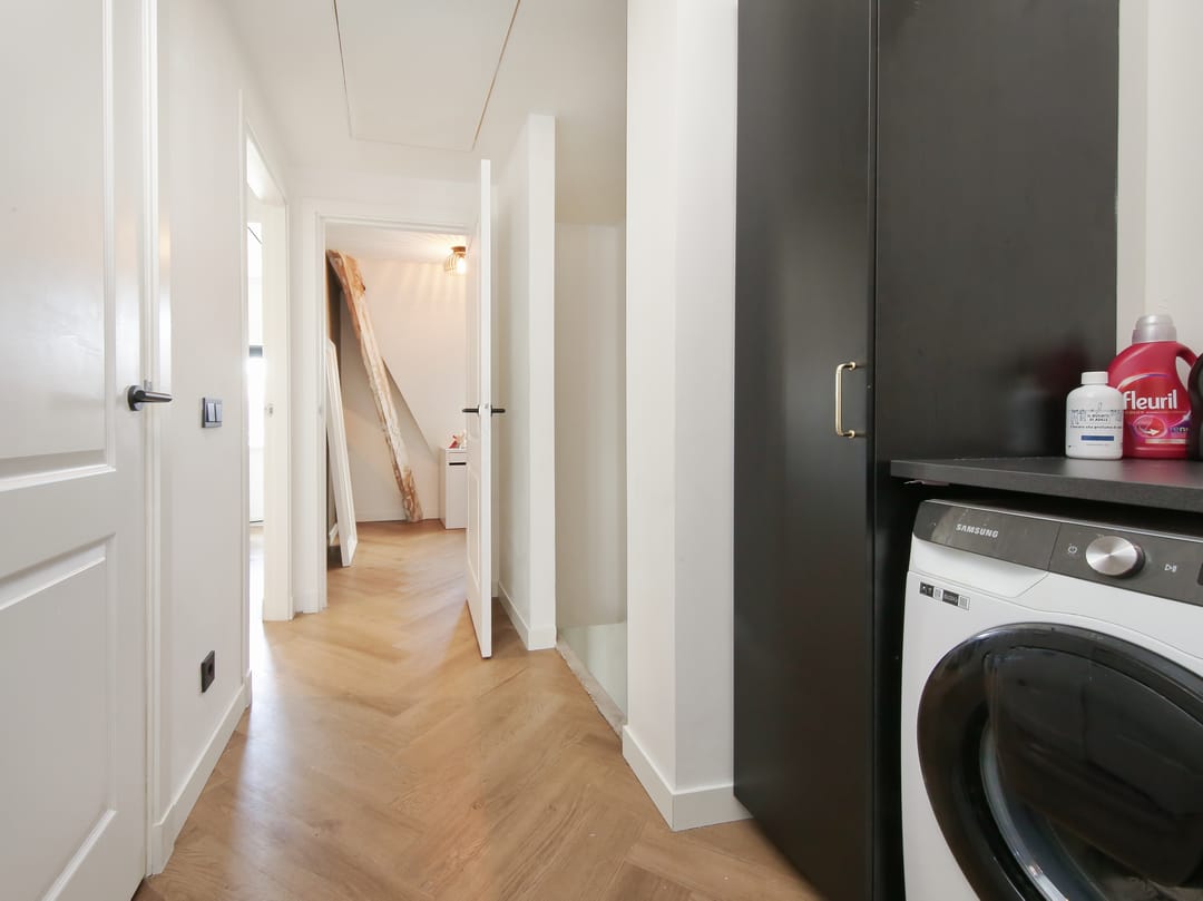 Foto 32 van Emostraat 17