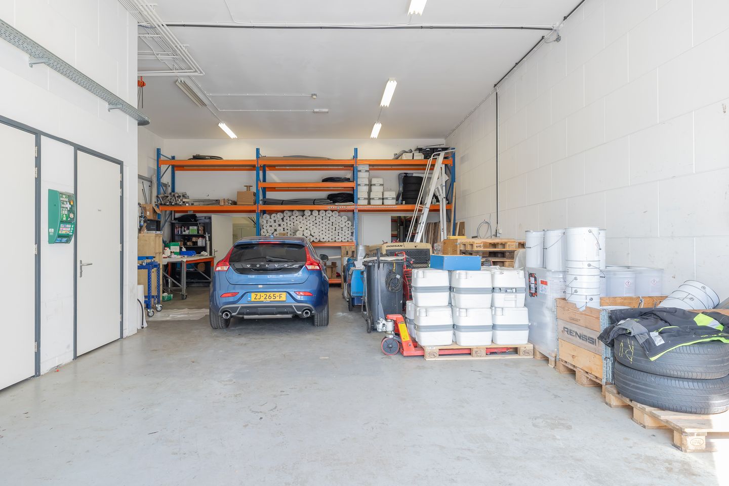 Bekijk foto 2 van Hoge Rijndijk 259