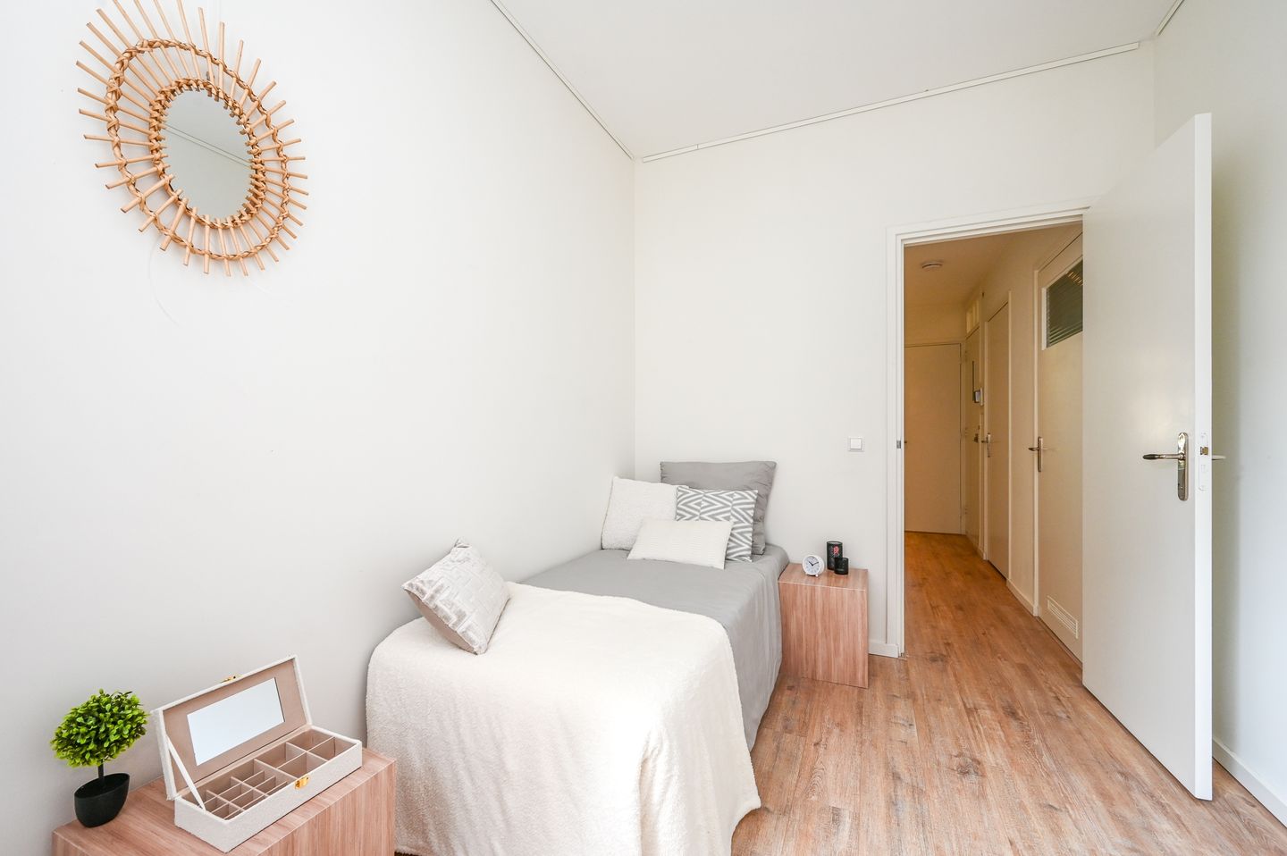 Foto 20 van Admiraal de Ruyterweg 34-B