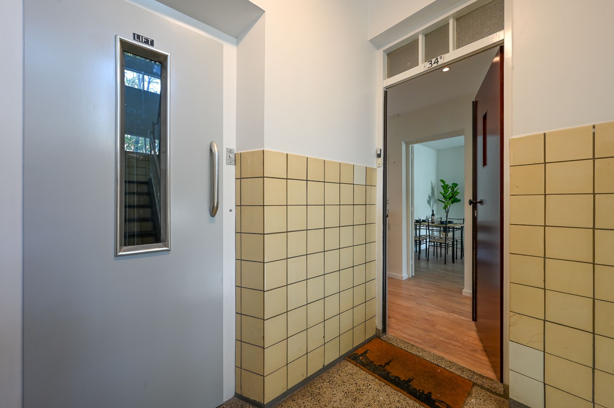 Foto 24 van Admiraal de Ruyterweg 34-B