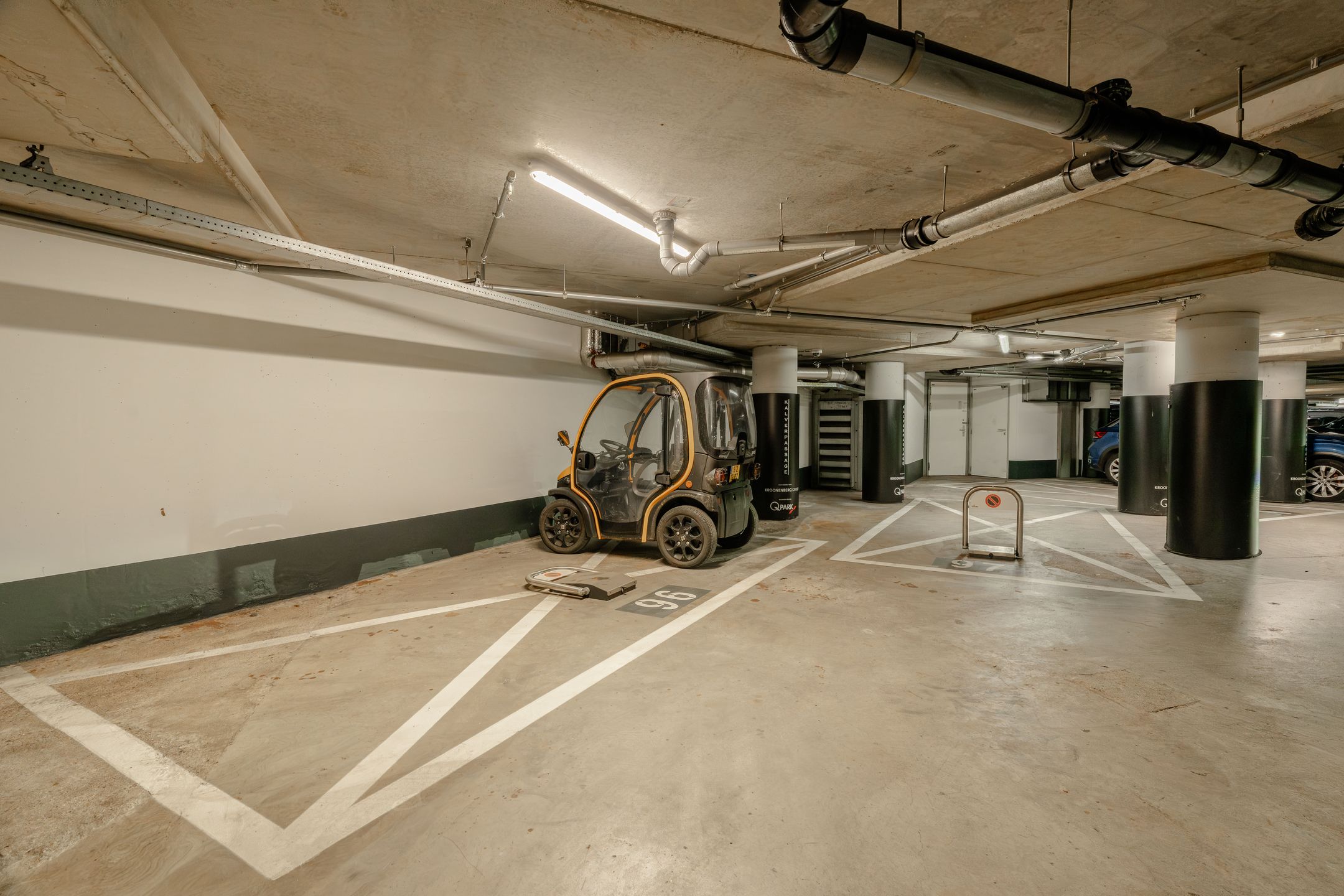 Foto 30 van Singel 455-F