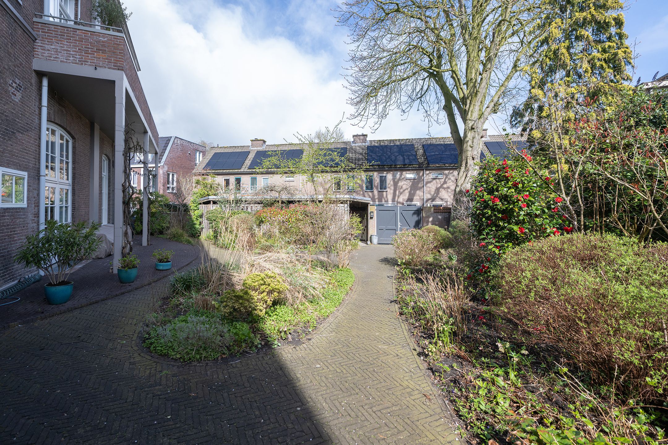 Charming apartment in the historic Oude Liedenhuis in Assendorp — 25