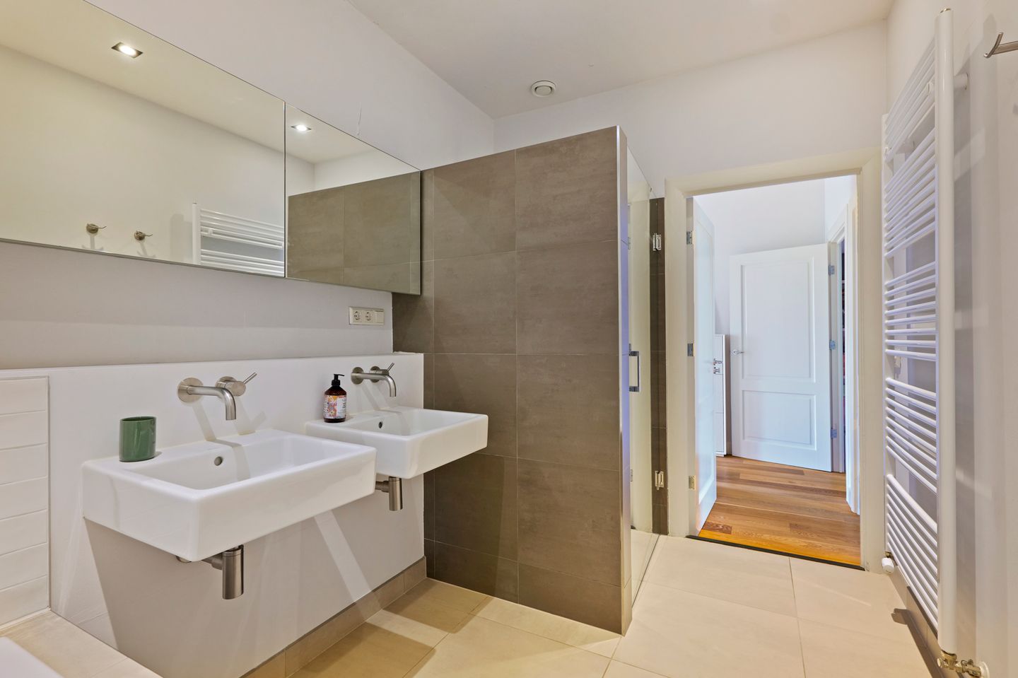 Photo 20 of Gerrit van der Veenstraat 131-H