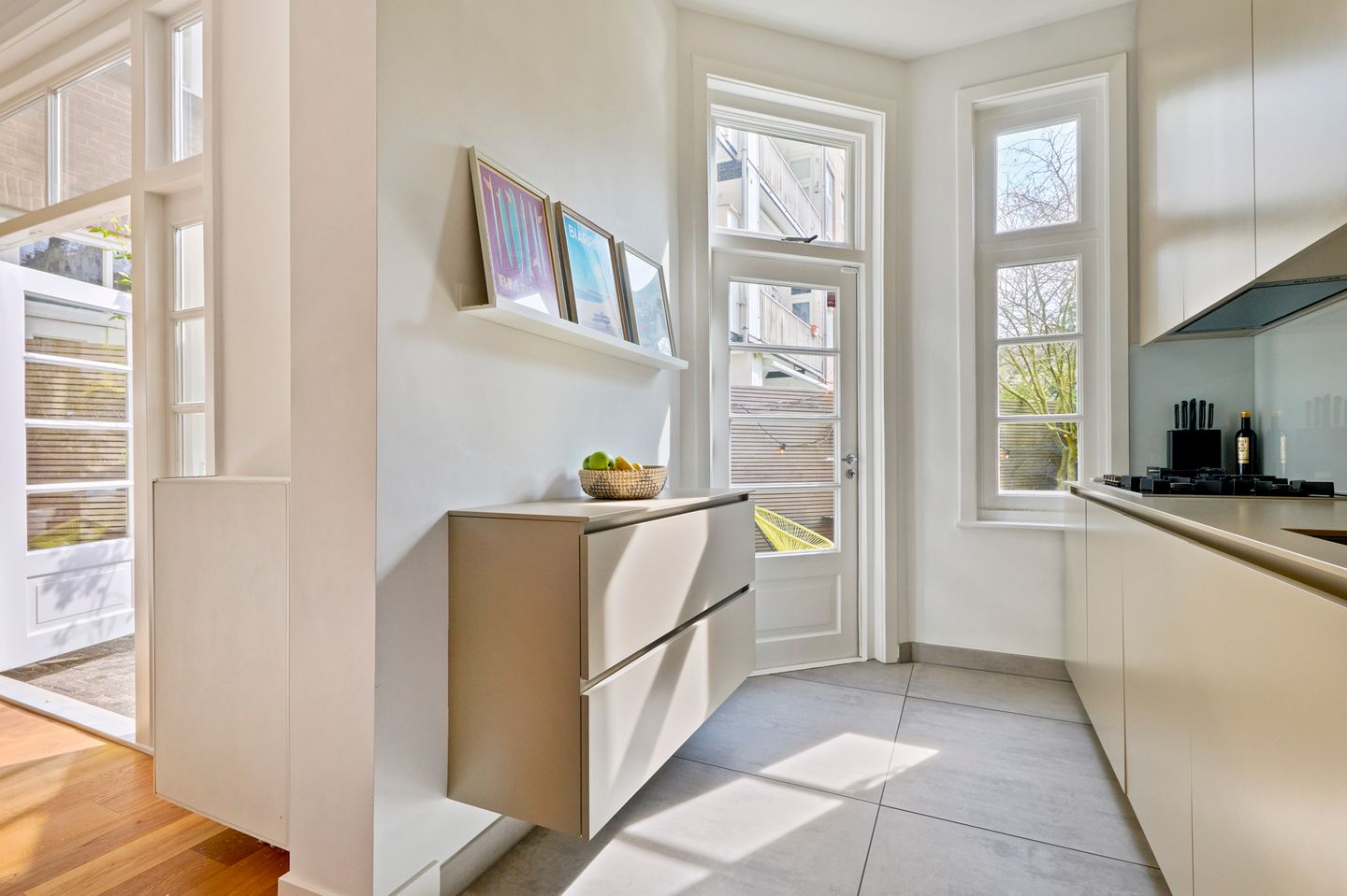 Photo 10 of Gerrit van der Veenstraat 131-H