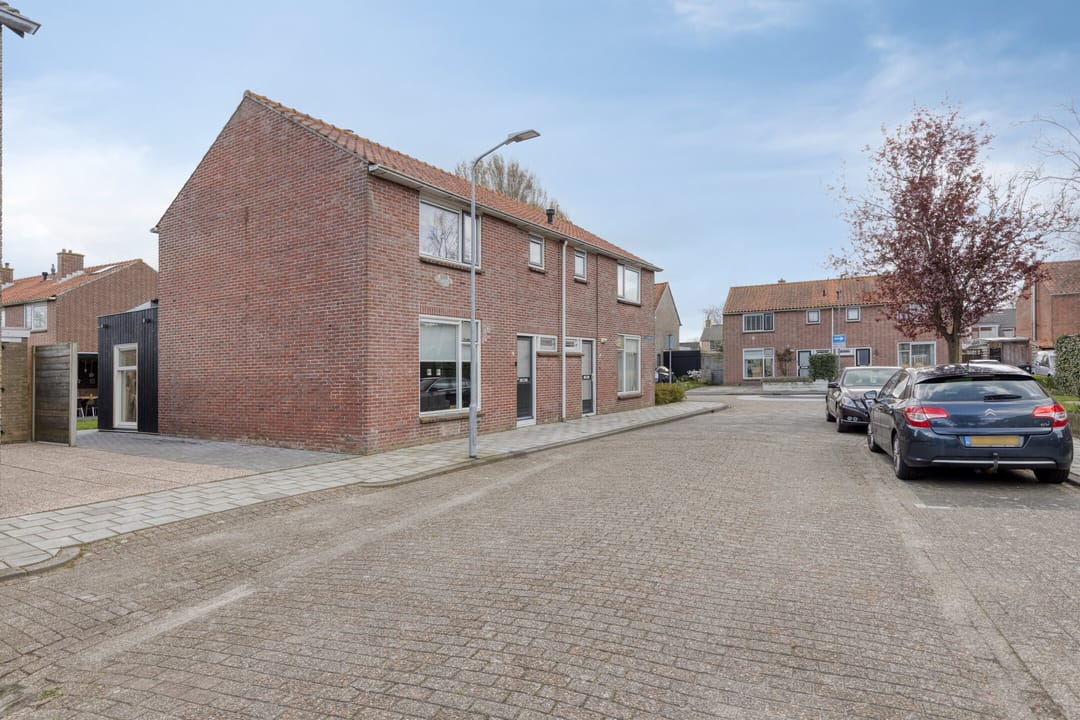 Photo 41 of Kloosterstraat 4