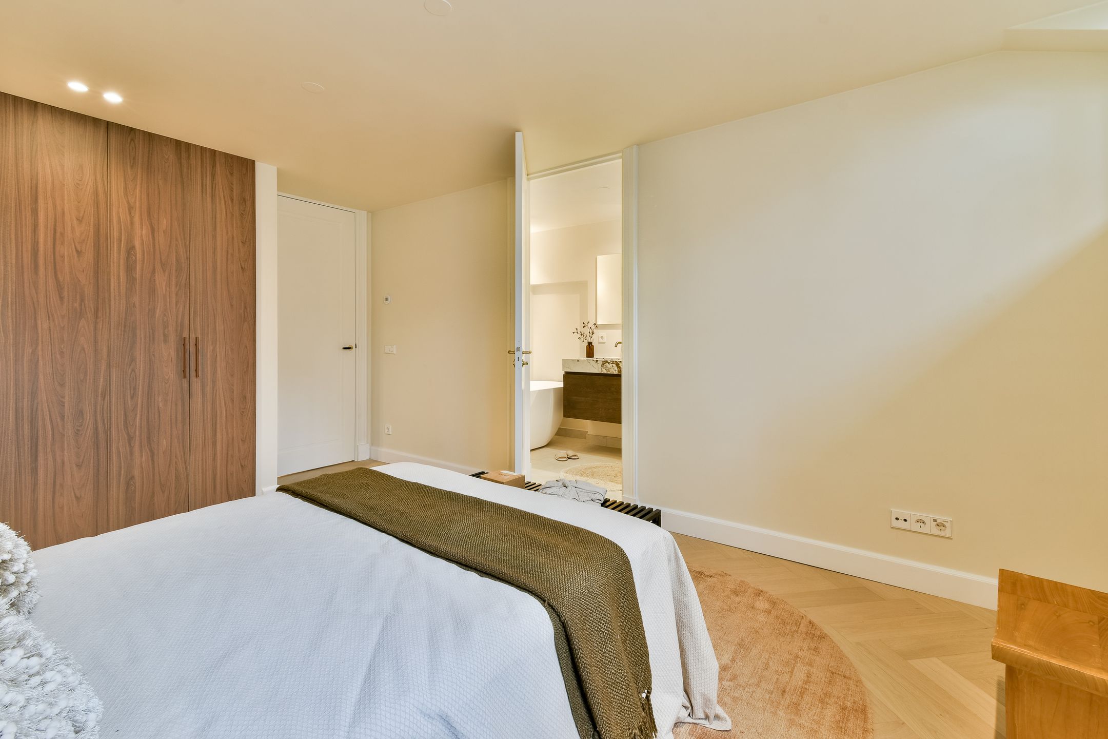 Foto 21 van Droogbak 7-H