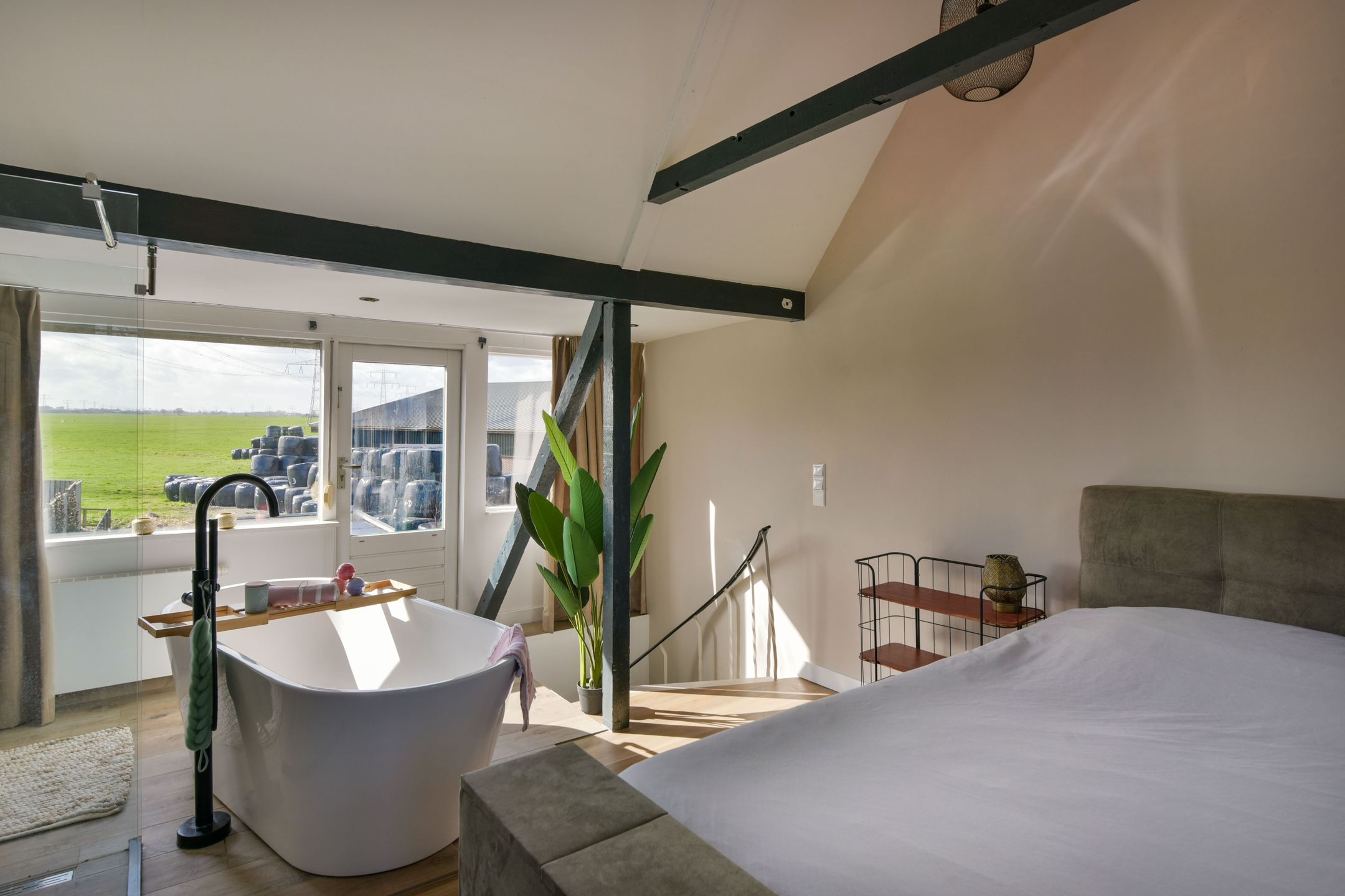 Photo 3 of Binnenweg 83