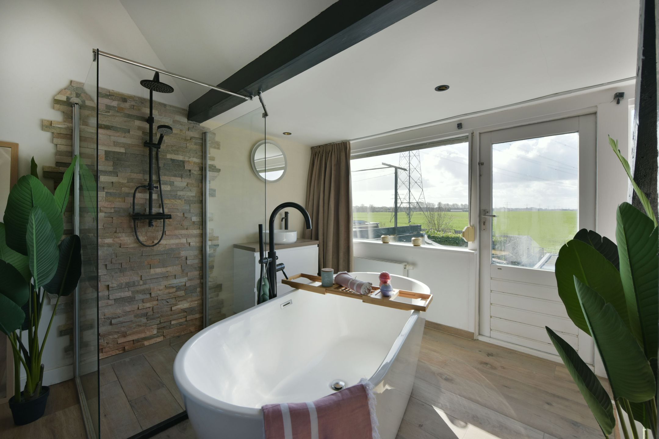 Photo 18 of Binnenweg 83