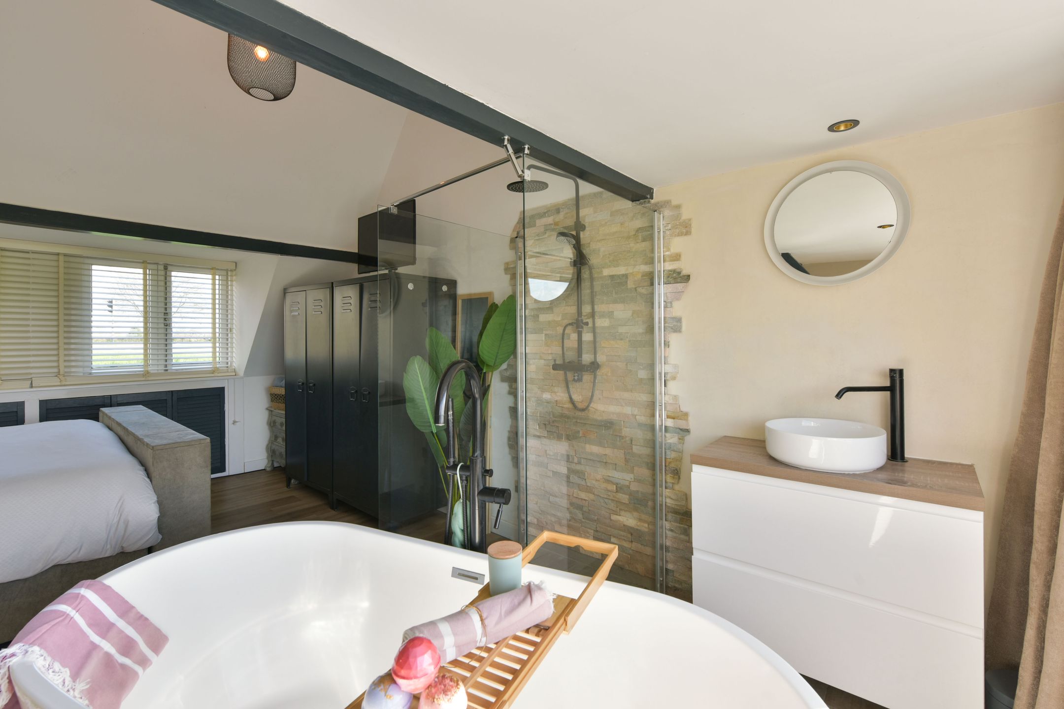 Photo 21 of Binnenweg 83