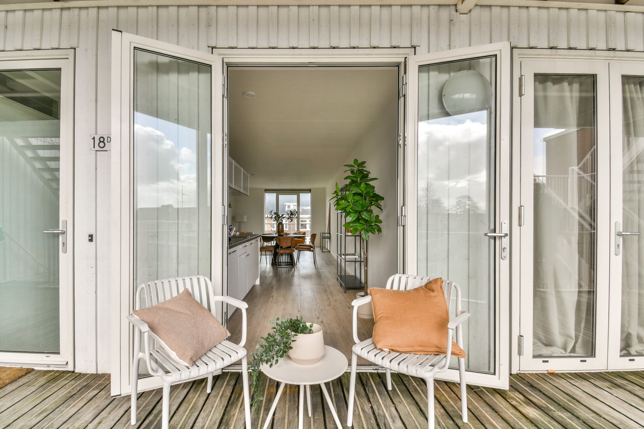 Foto 6 van Woestduinstraat 18-D