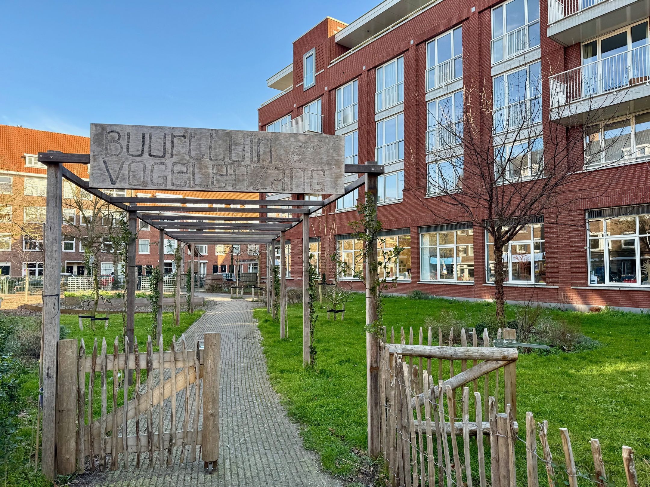 Foto 24 van Woestduinstraat 18-D