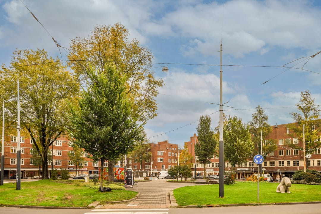 Foto 28 van Woestduinstraat 18-D