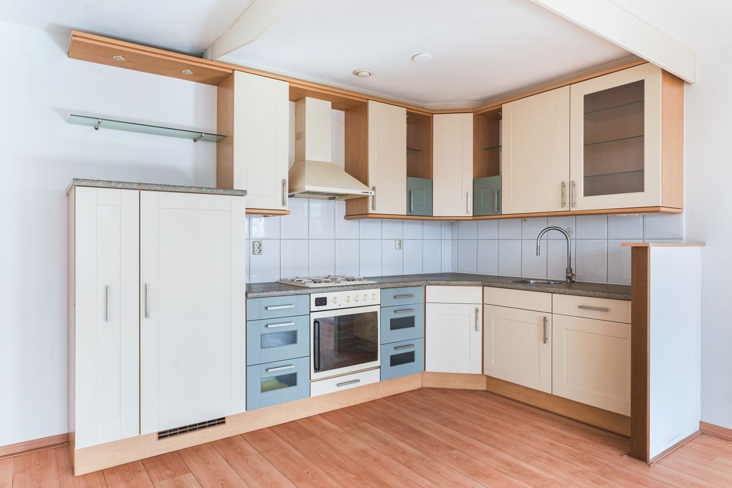 Spacious 3-room apartment with park view and southeast-facing balcony in Rokkeveen — 18