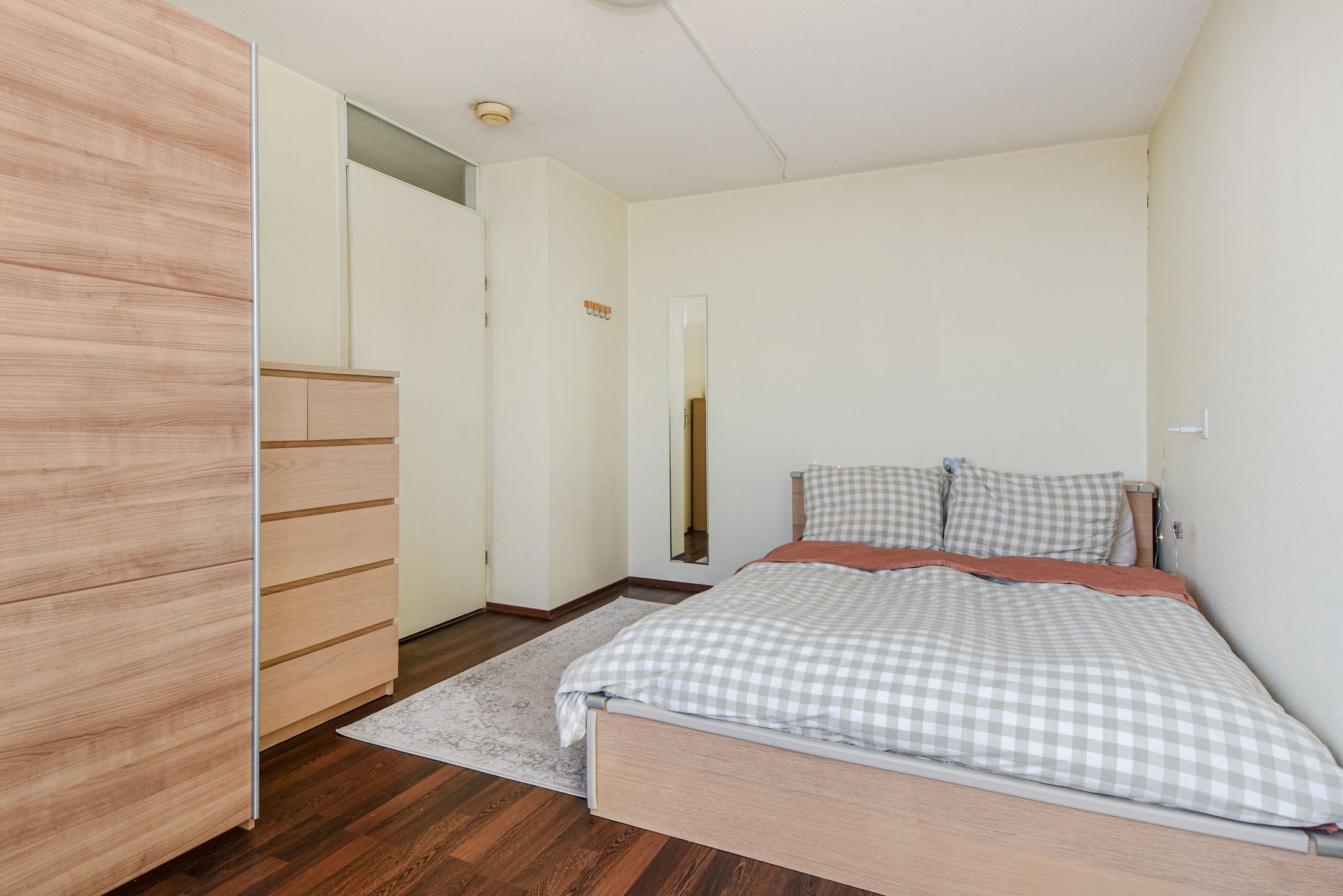 Foto 12 van Neherkade 1680